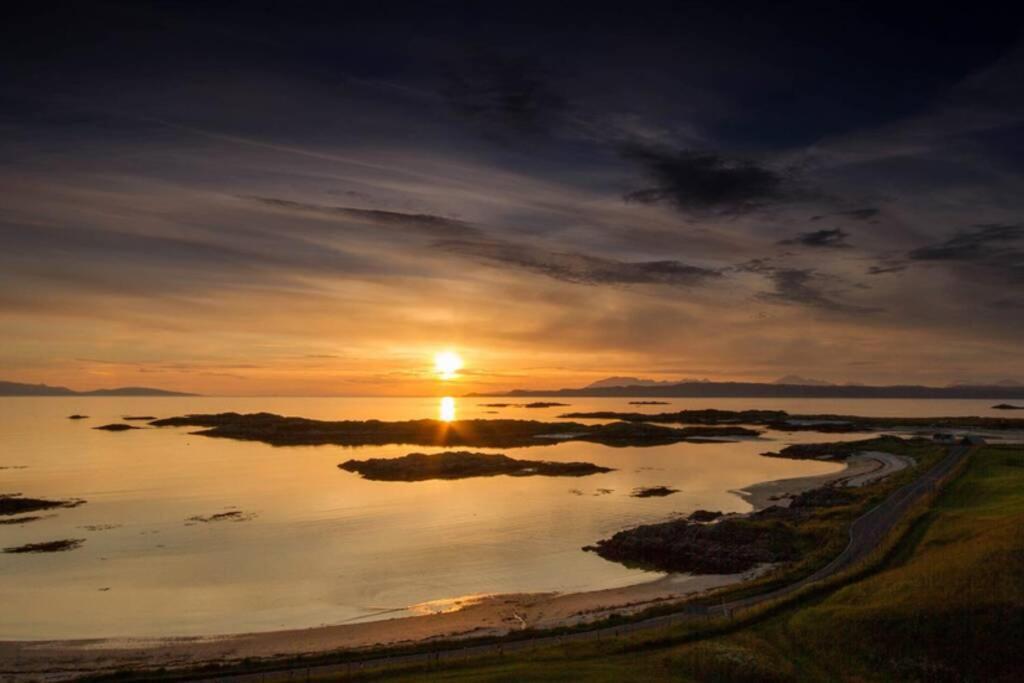 Mallaig Self Catering Apartment ภายนอก รูปภาพ